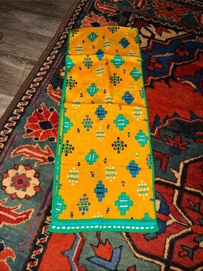 Vintage Evan-Picone Silk Blend Geometric Southwestern Scarf Mustang Yellow Teal